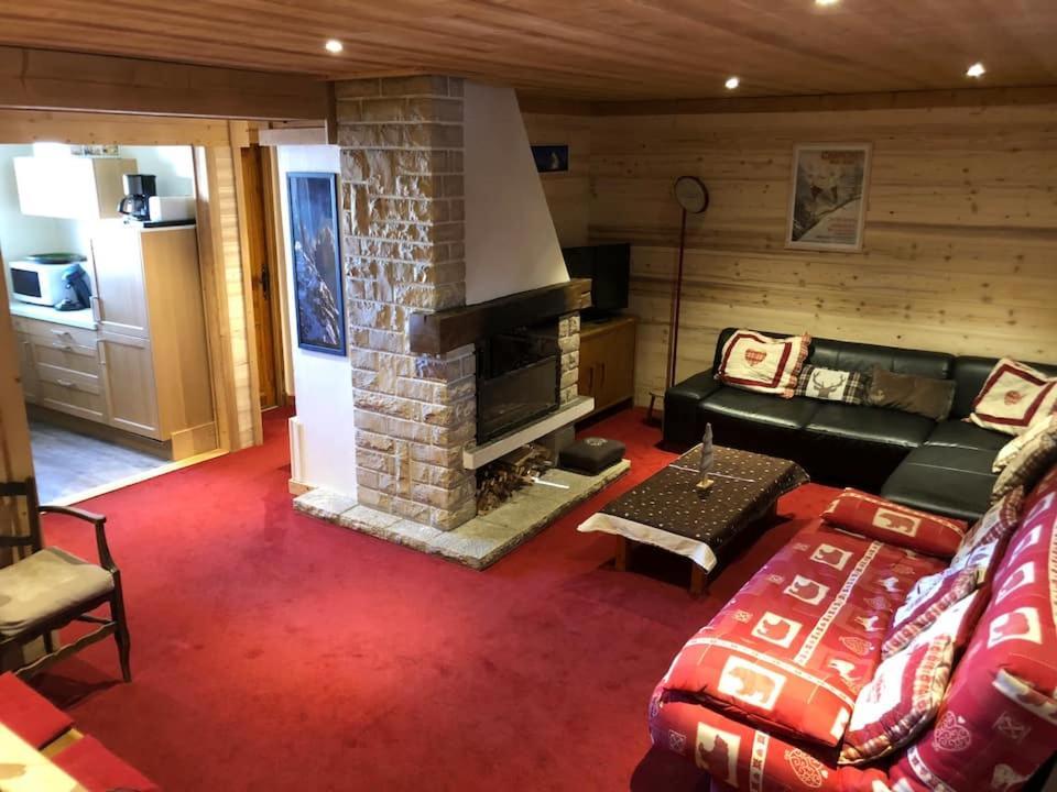 Chalet L'Eyssinette Appartement 8 A 10 Couchages Vars  Exterior foto